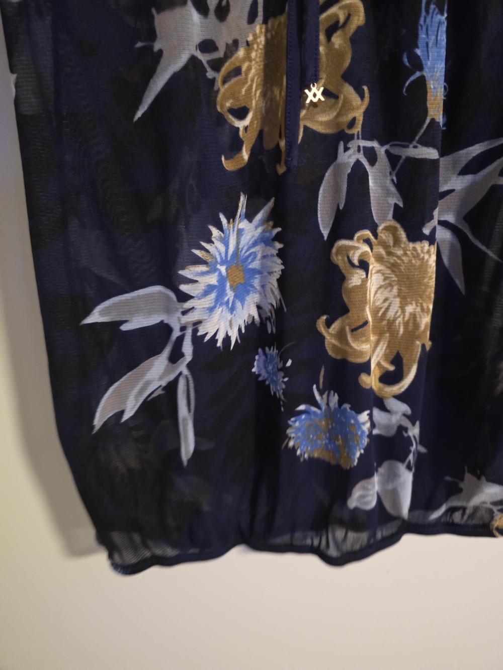 MEXX Women’s Navy Floral Sheer Mesh Blouse Size S - Picture 7 of 11